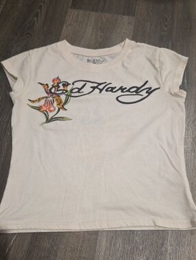 LARGE ED HARDY TSHIRT